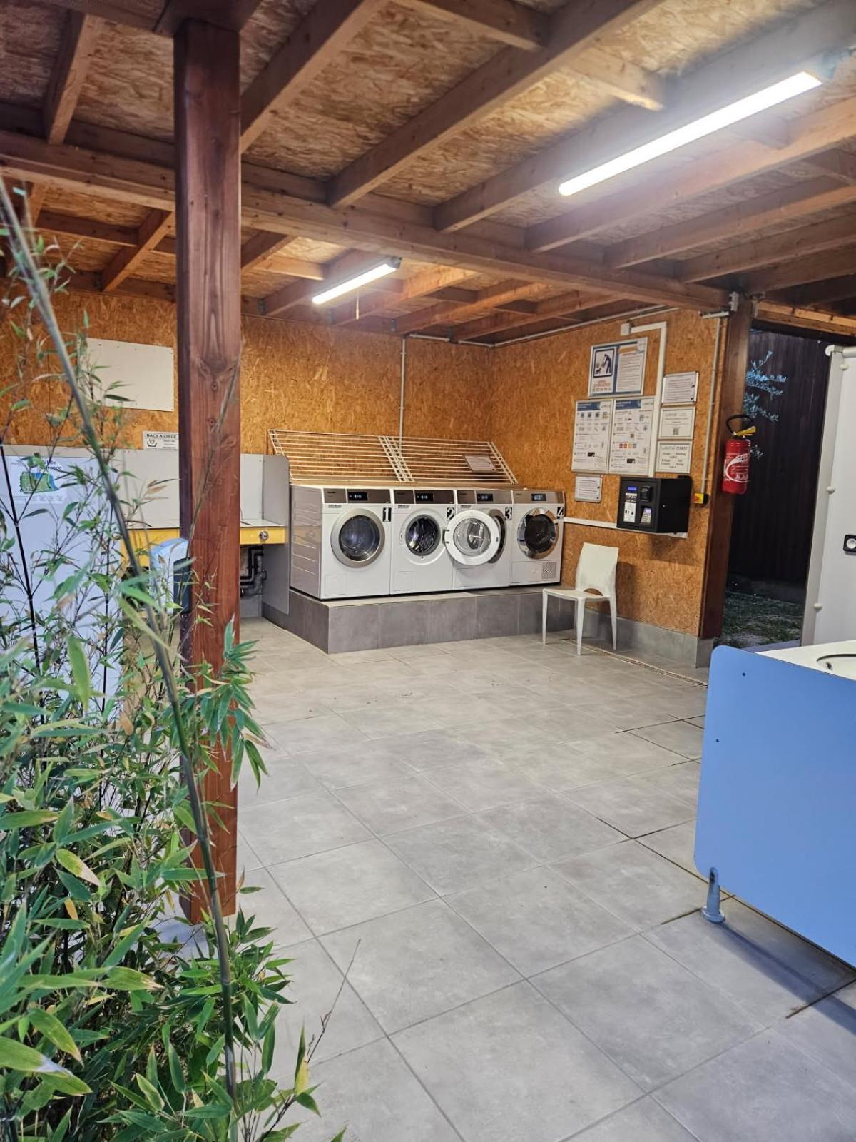 Mobil-Home 6 Personnes Кадене Екстер'єр фото